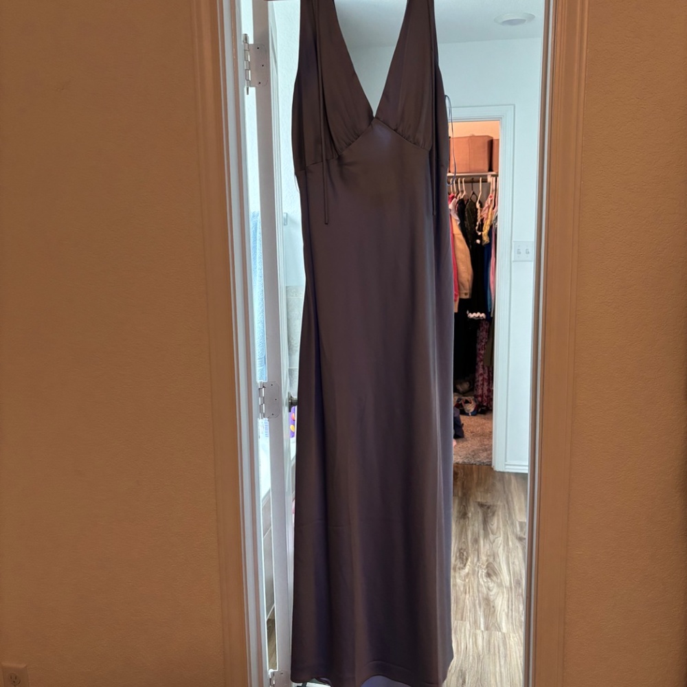 Plunge cowl back maxi dress - Picture 2 of 5